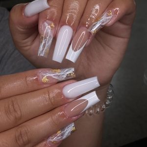 LUXE Nails | Brady ST BID
