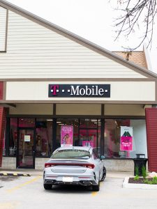 T Mobile | Brady St Bid