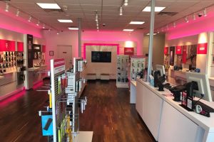 T Mobile | Brady St Bid